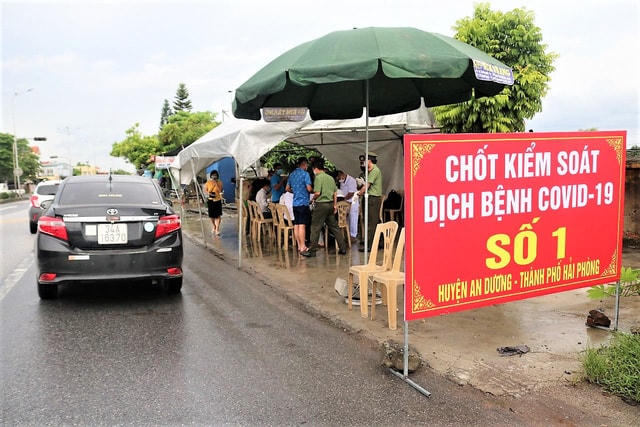 Một điểm kiểm soát Covid-19 ở Hải Phòng.