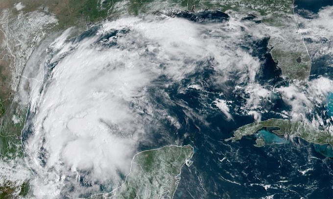 Bão Nicholas trên khu vực vịnh Mexico ngày 12/9. Ảnh: NOAA.