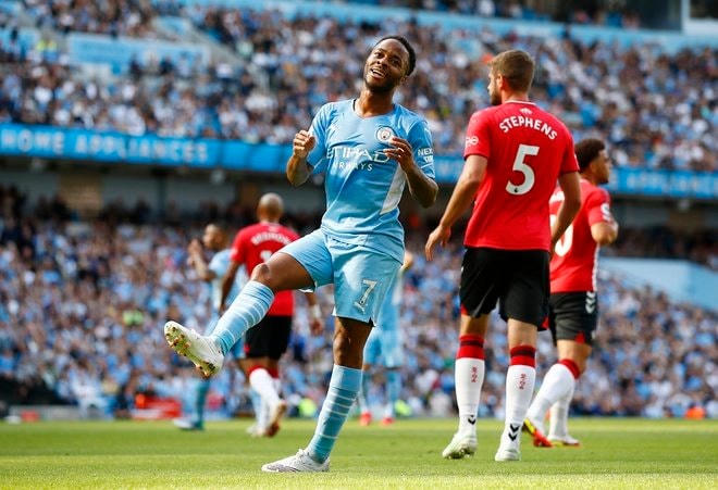Sterling nhạt nhòa trong lần hiếm hoi được đá chính tại Premier League mùa này.