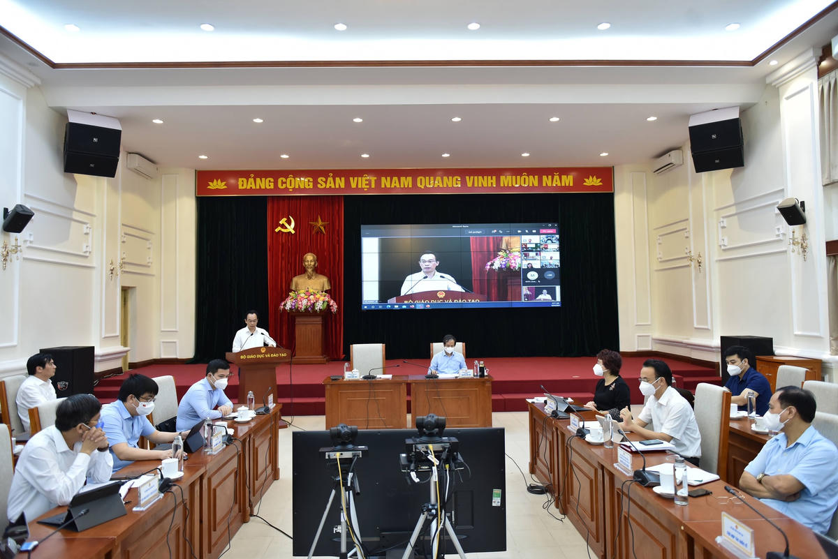 Quang cảnh hội nghị.