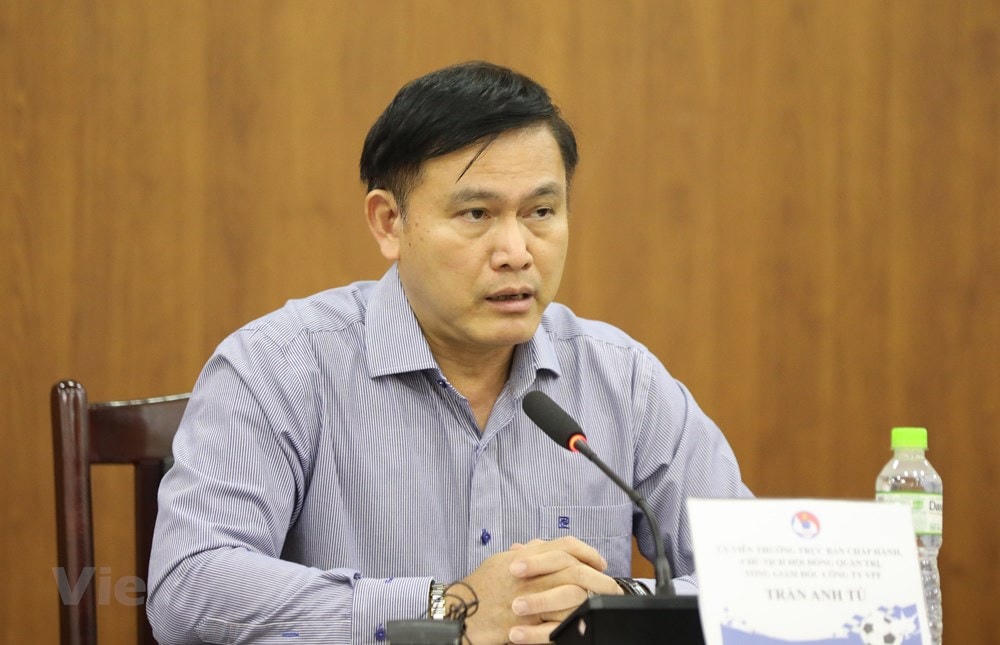 Ông Trần Anh Tú tái đắc cử vị trí Chủ tịch Hội đồng quản trị VPF nhiệm kỳ 2020-2023. (Ảnh: Hiển Nguyễn/Vietnam+).