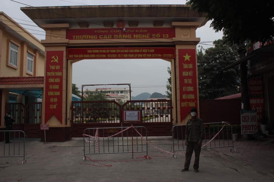 Trường Cao đẳng nghề số 13, nơi F0 số 2 được phát hiện dương tính Covid-19.