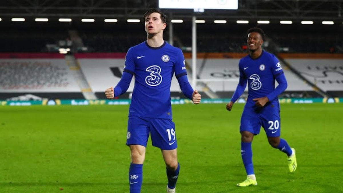 Các cầu thủ Chelsea ăn mừng bàn thắng mở tỉ số (Ảnh: Reuters).