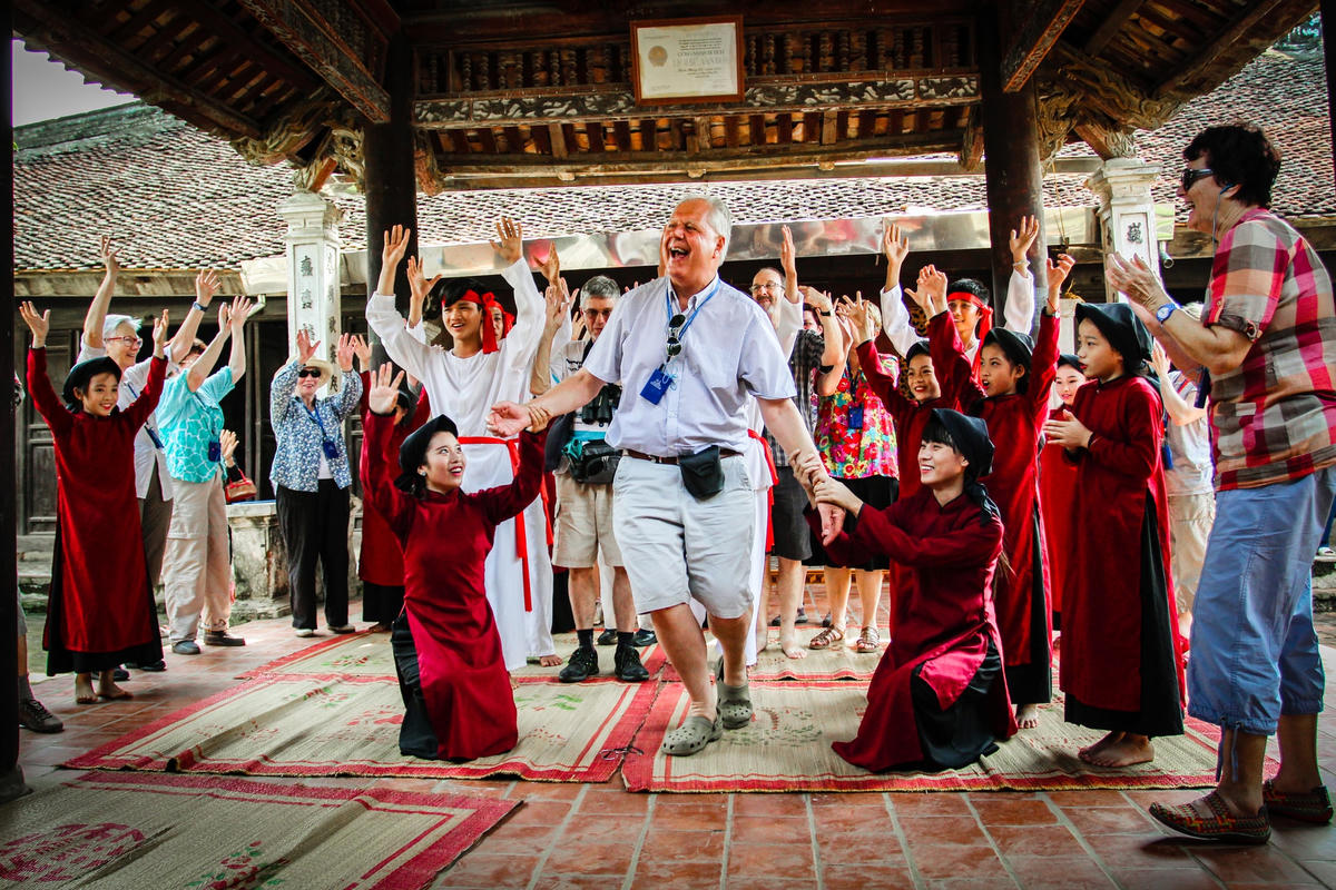 Tour du lịch Hát Xoan làng cổ.