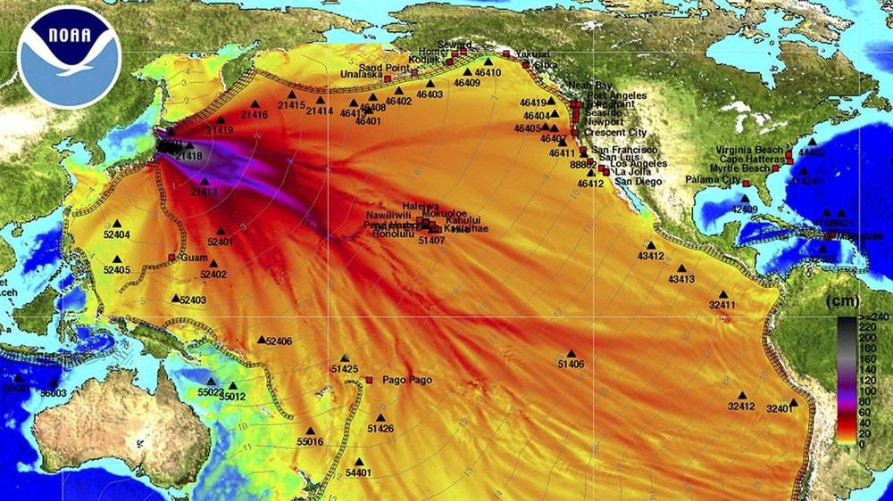 Hình ảnh do Cục Khí quyển và Đại dương Quốc gia (NOAA) công bố vào ngày 11/3/2011 cho thấy biên độ sóng cực đại được tính toán với mô hình dự báo MOST. Nguồn: theglobeandmail.  