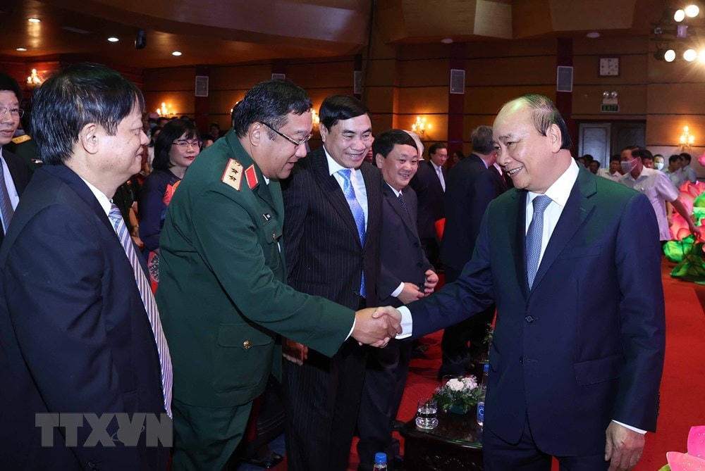 Prime Minister Nguyen Xuan Phuc and delegates attend the 75th anniversary of the establishment of the Voice of Vietnam (September 7, 1945-7 September 2020). (Photo: Thong Nhat / VNA).