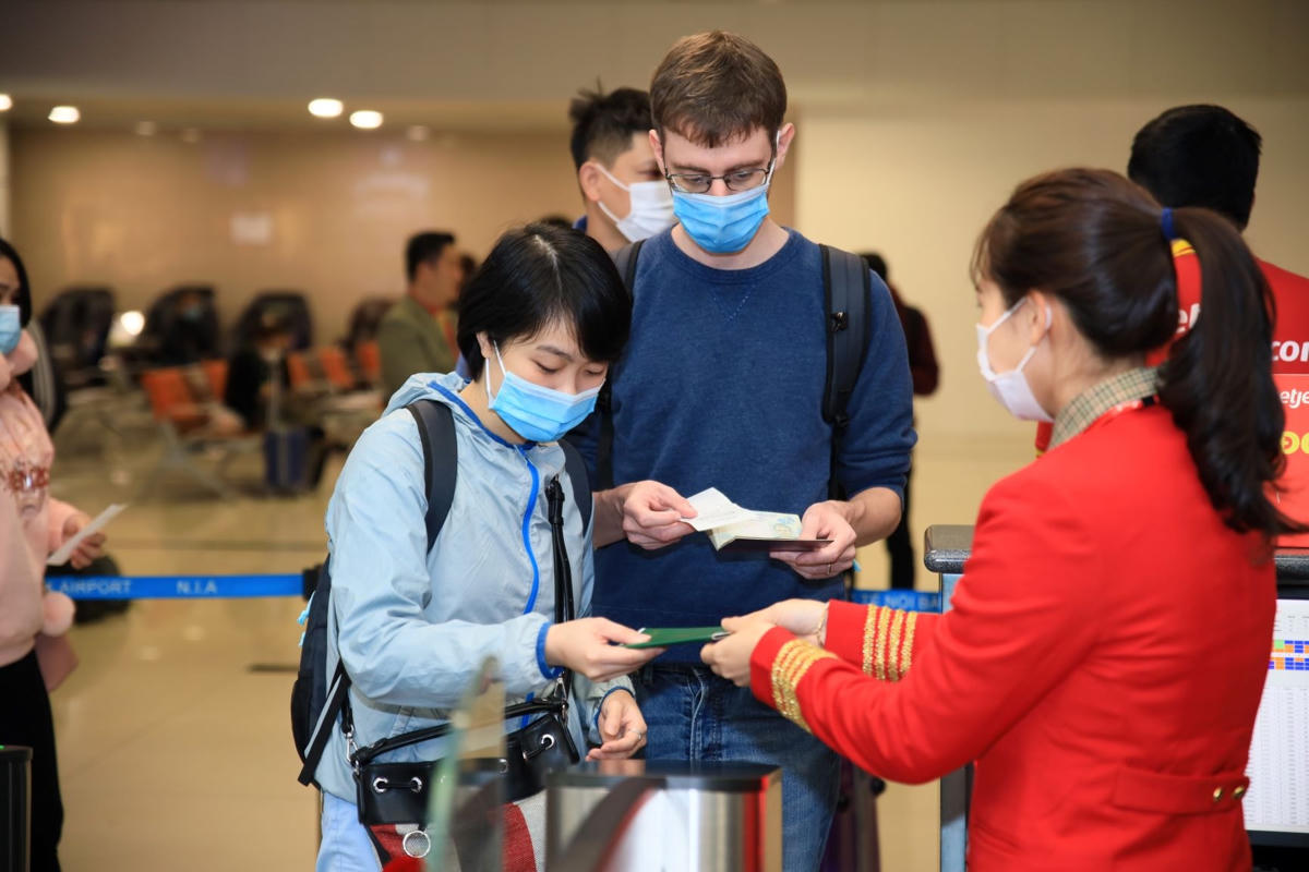 Bay Vietjet đi muôn nơi với 20 kg hành lý miễn phí