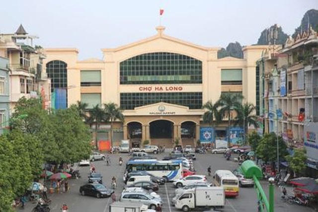 Khởi tố, tạm giam 2 phóng viên về tội 'Nhận hối lộ'