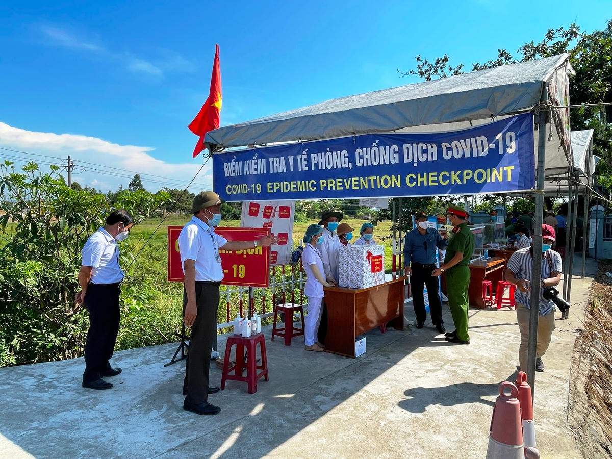 Quảng Nam tăng cường kiểm tra các chốt kiểm dịch Covid-19.