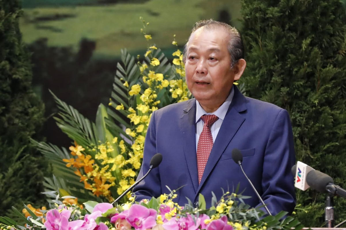 Phó Thủ tướng Thường trực Chính phủ Trương Hòa Bình phát biểu tại Đại hội.