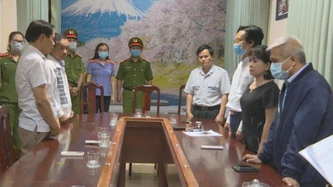 Nhiều cán bộ Sở Y tế Đắk Lắk bị khởi tố hồi tháng 4/2020.