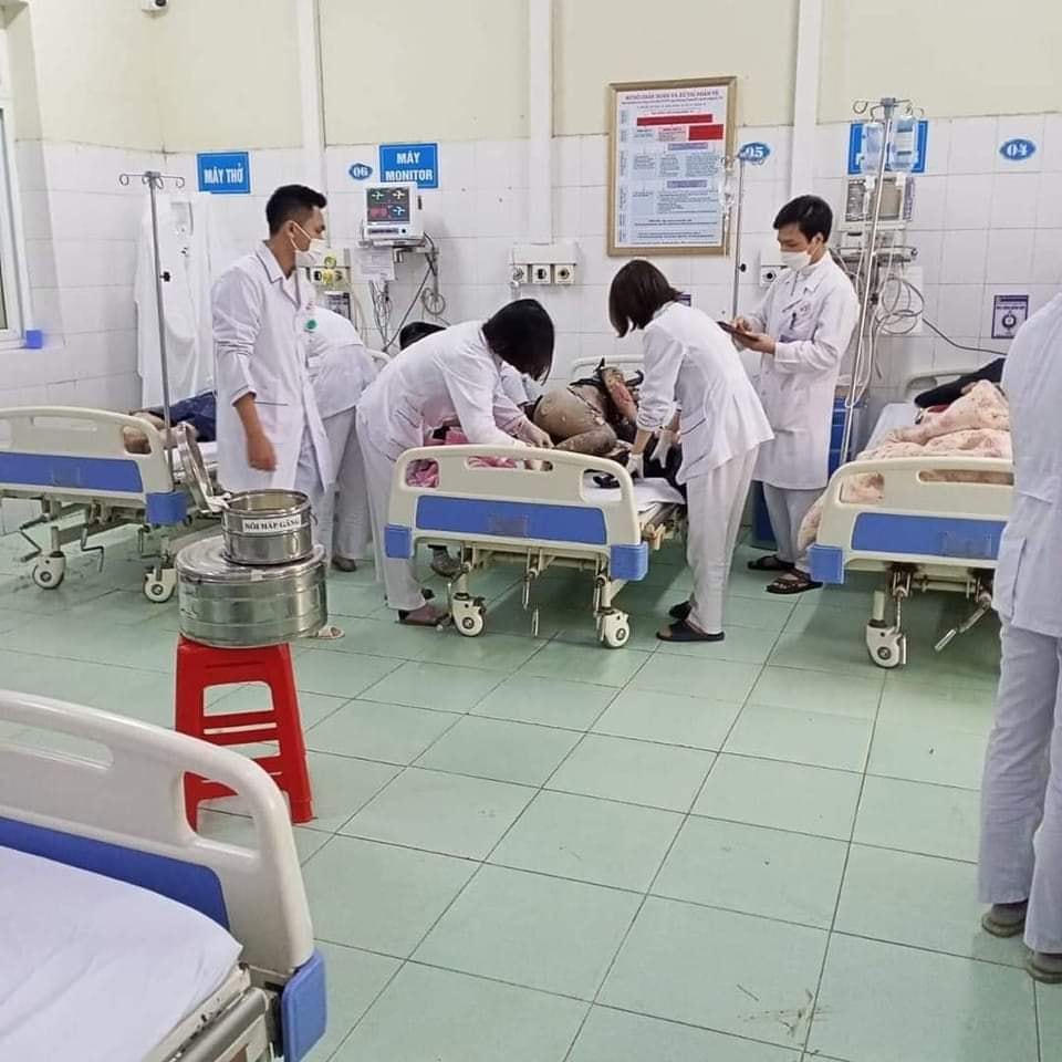 Người vợ bị bỏng nặng, hiện đang điều trị tại BVĐK Thanh Hoá.