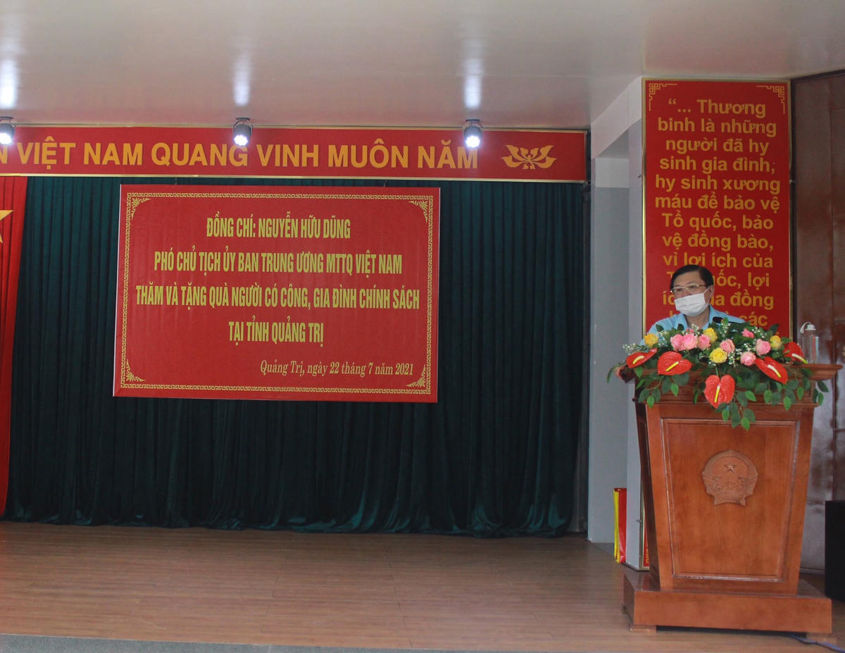 Phó Chủ tịch Nguyễn Hữu Dũng phát biểu tại Trung tâm điều dưỡng Người có công và Bảo trợ xã hội tỉnh Quảng Trị.