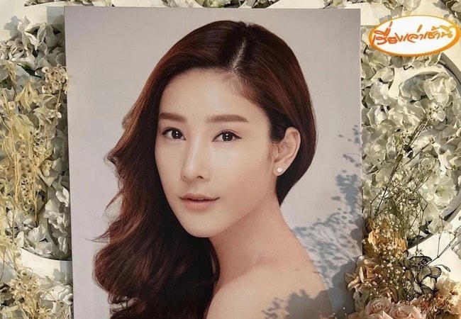 Đau xót nhìn hình ảnh trong tang lễ diễn viên 'Chiếc lá cuốn bay'