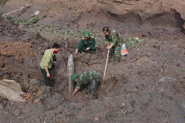 Quả bom đã được tháo gỡ thành công đưa đi tiêu huỷ
