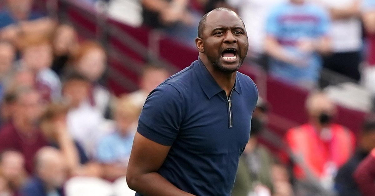 Patrick Vieira có chiến thắng đầu tiên với tư cách là HLV Crystal Palace.