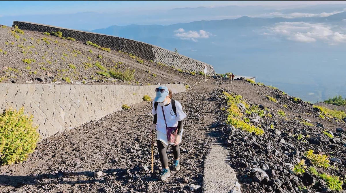 Hành trình chinh phục đỉnh núi Phú Sĩ giúp cô gái trẻ có được nhiều trải nghiệm, rèn tính kiên nhẫn, vượt qua trở ngại. Ảnh: NVCC.