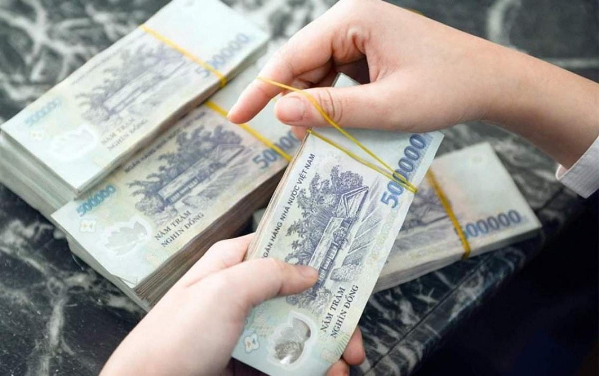 Các đối tượng đã lên kế hoạch chiếm đoạt hàng tỉ đồng rồi chia cho nhau