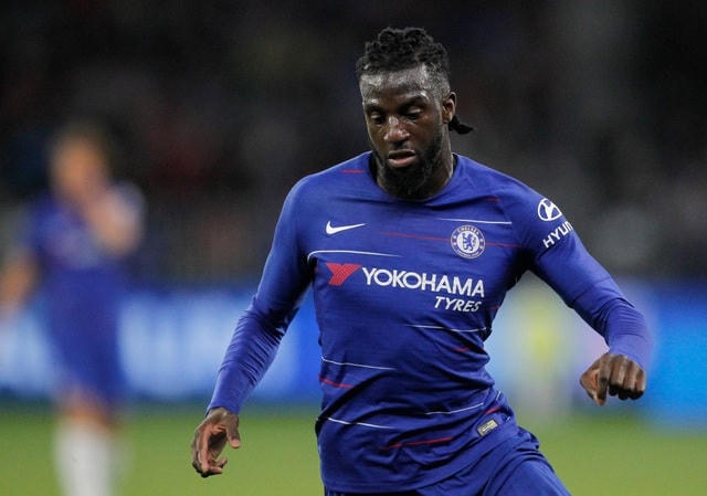 Tiemoué Bakayoko gia nhập Napoli dưới dạng cho mượn từ Chelsea. Cầu thủ này không được trọng dụng dưới thời HLV Frank Lampard.