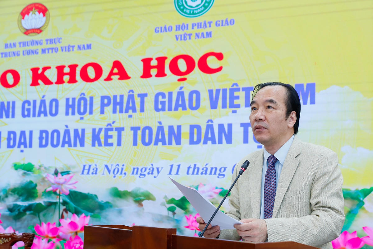 Phó Chủ tịch Ngô Sách Thực phát biểu tại Hội thảo.