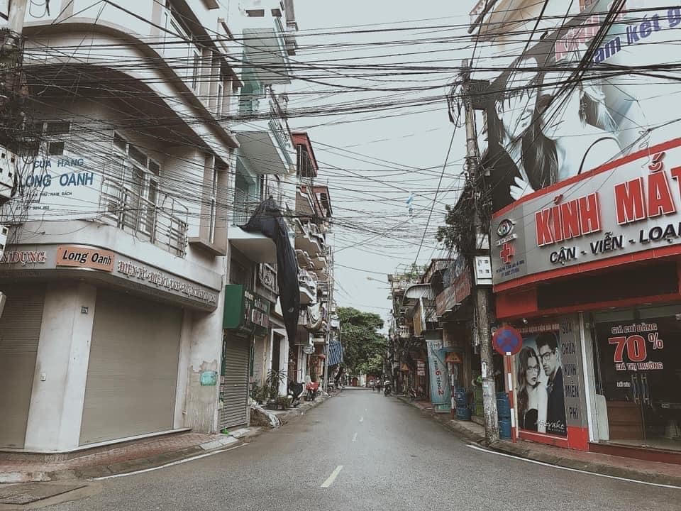 Ngày đầu thực hiện giãn cách tại Hải Dương.