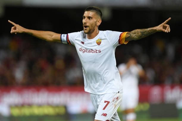 Pellegrini lập cú đúp trong chiến thắng 4-0 của AS Roma trước Salernitana.