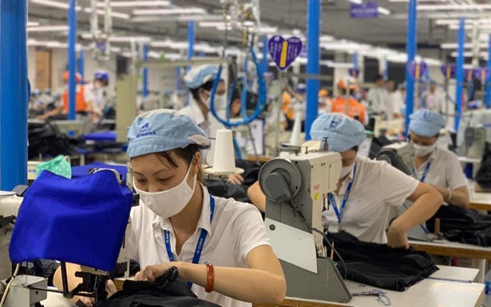 Các gói hỗ trợ trực tiếp đã giúp giảm thiểu khó khăn cho người lao động trong đại dịch Covid-19.