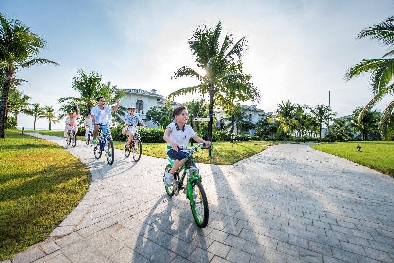 Giải mã sức hút kỳ nghỉ biệt thự biển - xu hướng du lịch thời thượng thế giới