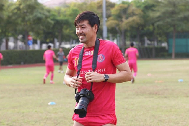 Daisuke Matsui (Nhật Bản) không xa lạ với văn hóa Á Đông, nhưng năm nay là lần đầu tiên anh đón Tết cổ truyền tại Việt Nam.  