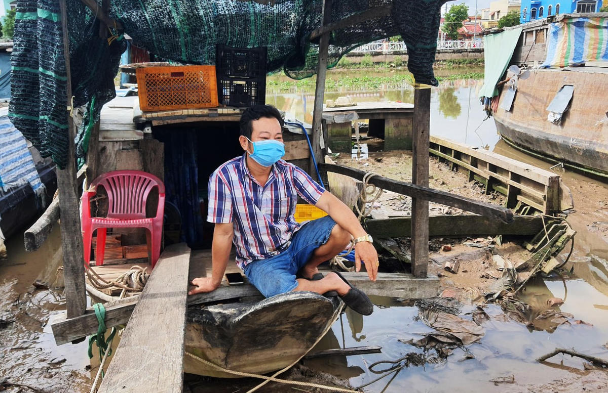 Anh Đồng nhớ nhà lo cho mẹ già ở Cà Mau những ngày dịch bệnh.