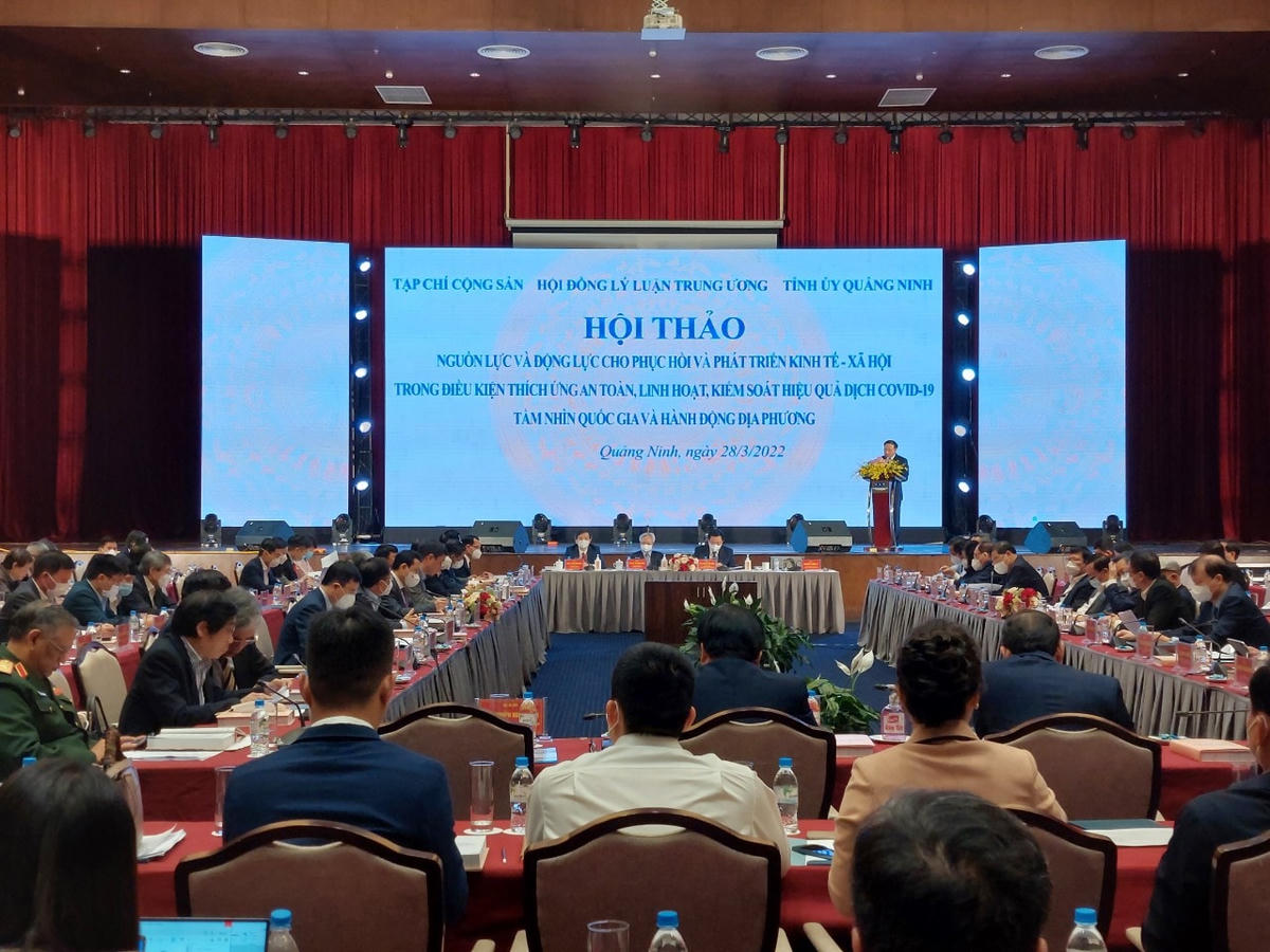Quang cảnh hội thảo khoa học cấp quốc gia.