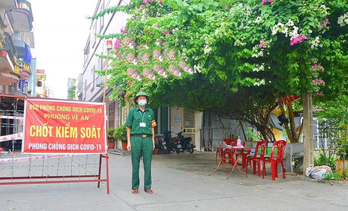 Những Tổ Covid -19 cộng đồng đã giúp chính quyền địa phương thực hiện hiệu quả các biện pháp phòng, phống dịch.