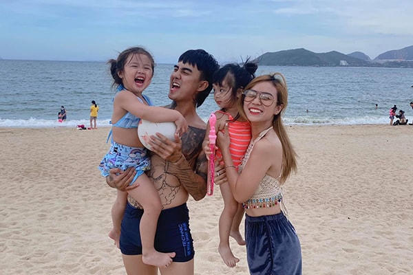 Cindy Lư và Đạt G xác nhận đường ai nấy đi sau 4 tháng hẹn hò. 