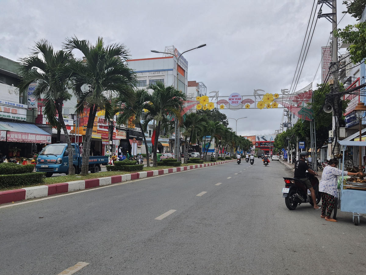 Bạc Liêu hạ cấp độ dịch, tất cả 7/7 đơn vị các huyện, thị xã, thành phố và 64/64 đơn vị cấp xã, phường, thị trấn của tỉnh Bạc Liêu đều ở cấp độ 1 - Nguy cơ thấp (vùng xanh).