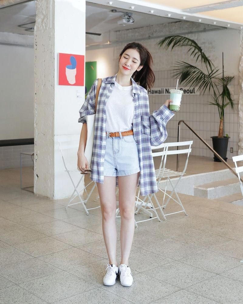 Thời trang 'oversize': Cách phối đồ nữ cá tính của giới trẻ hiện đại