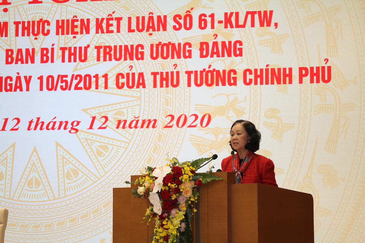Trưởng ban Dân vận Trung ương Trương Thị Mai phát biểu tại hội nghị.