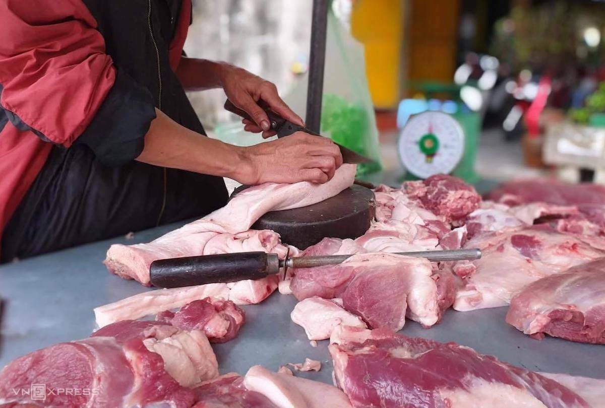 Giá thịt lợn đã tăng chóng mặt thời gian qua.
