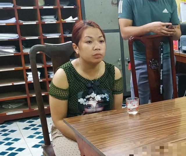 Bị can Nguyễn Thị Thu bị khởi tố về tội chiếm đoạt người dưới 16 tuổi.