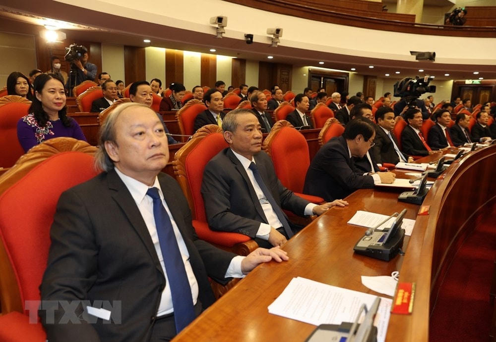 Các đại biểu dự bế mạc Hội nghị Trung ương lần thứ 15. (Ảnh: Trí Dũng/TTXVN).