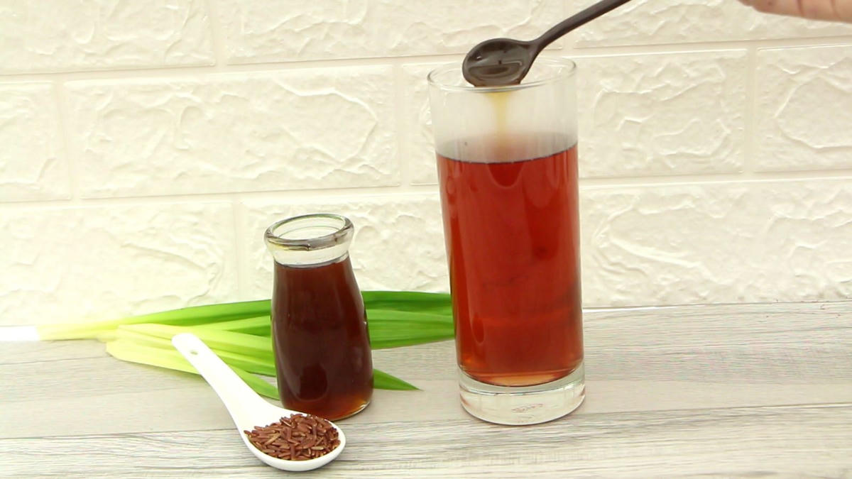 Cách làm nước đậu đen và gạo lứt thơm ngon, giảm cân