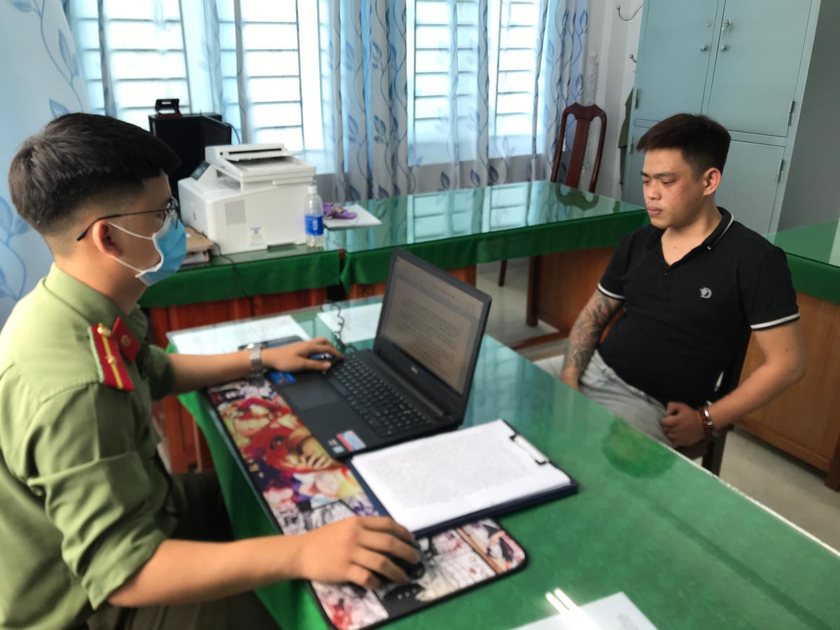 Đối tượng Hồ Văn Trí tại cơ quan điều tra.