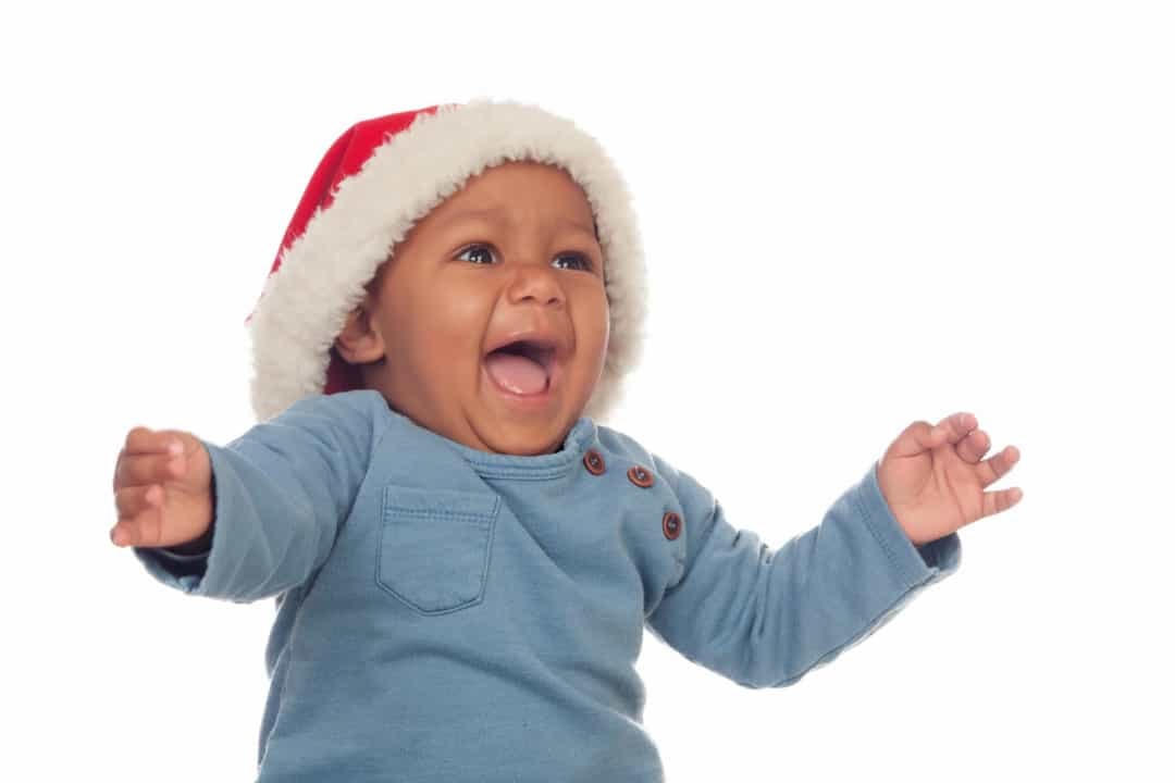 [ẢNH] Ngất ngây ngắm những 'ông, bà Noel' nhí siêu đáng yêu