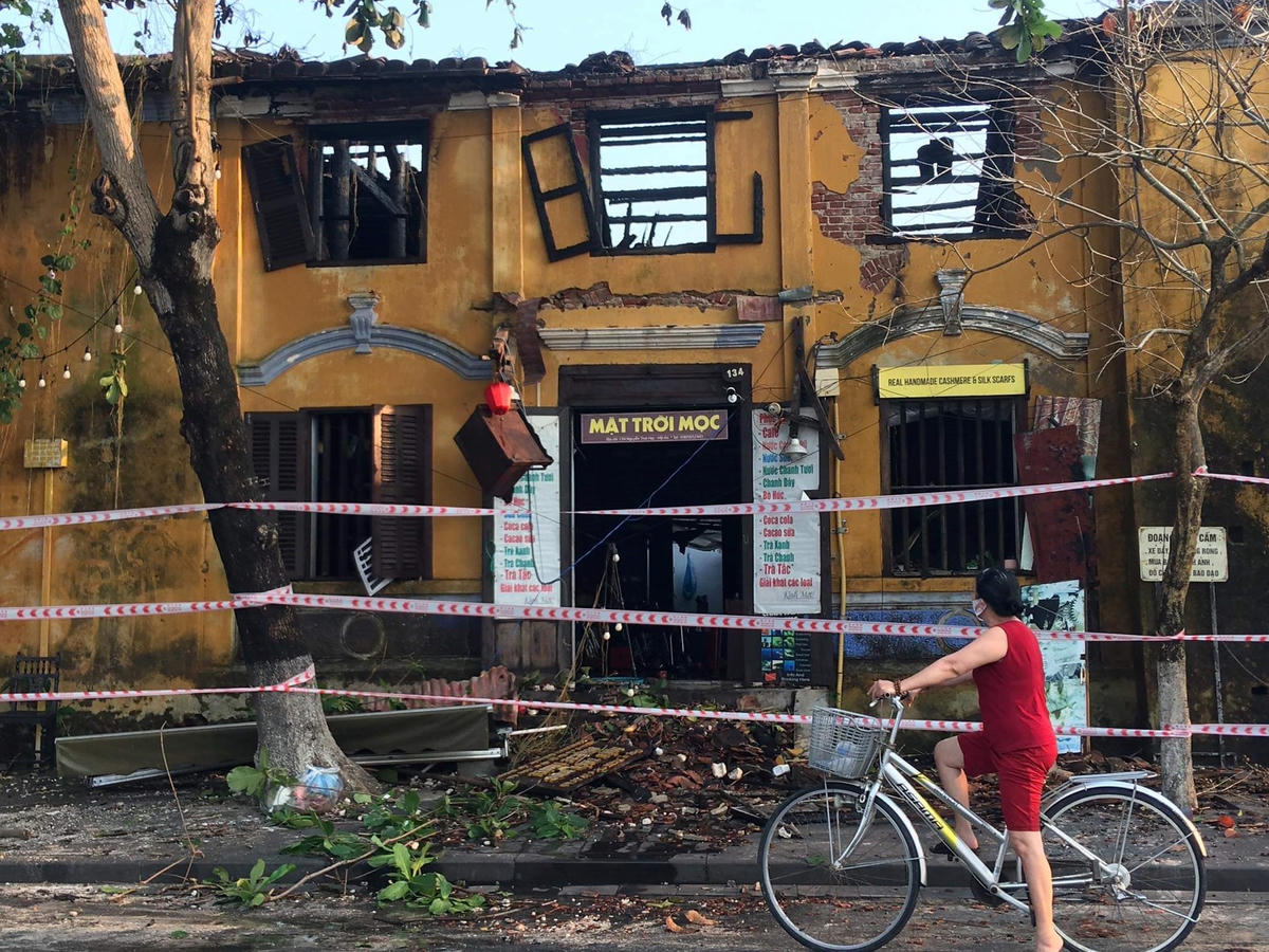 Ngôi nhà cổ số 134 bị cháy thiệt hại nặng.