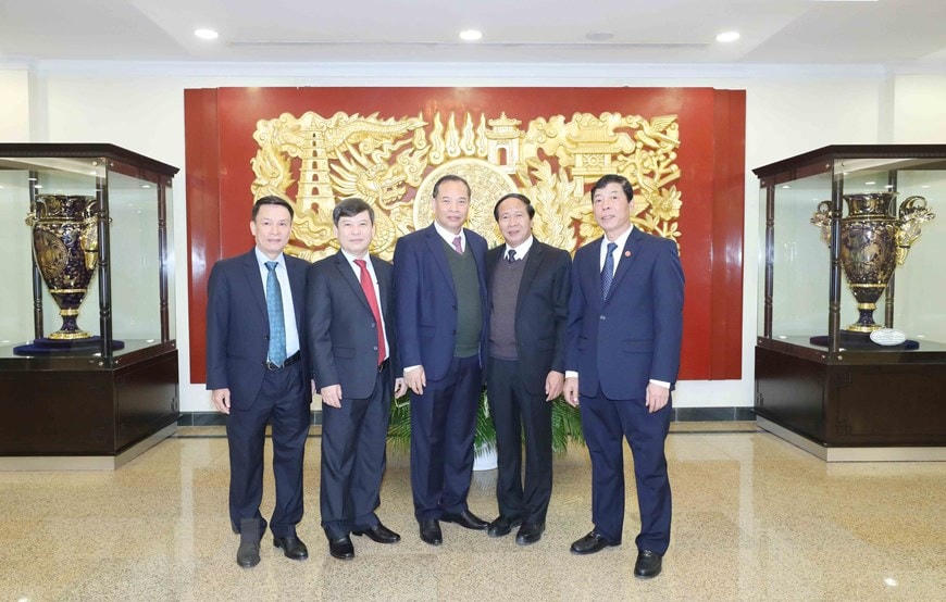 Các đồng chí Ủy viên Trung ương dự hội nghị. Ảnh: Phương Hoa/TTXVN.  