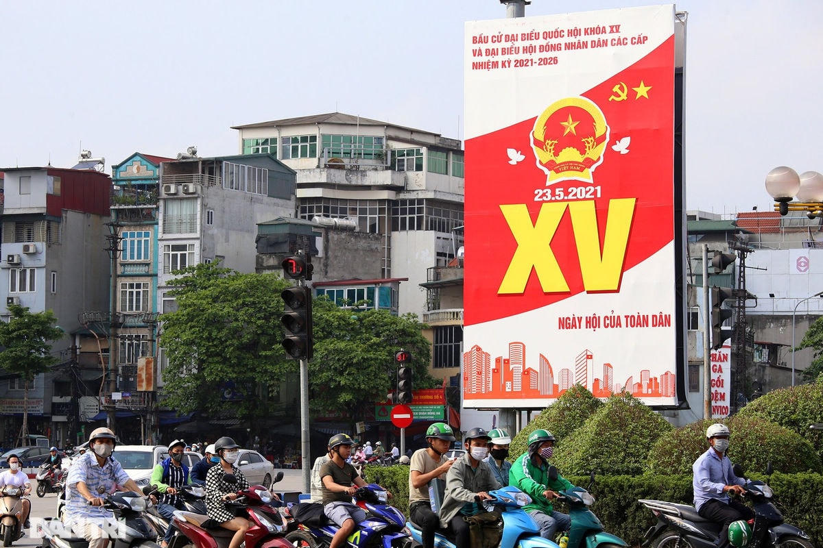 Đường phố Hà Nội trong những ngày bầu cử.
