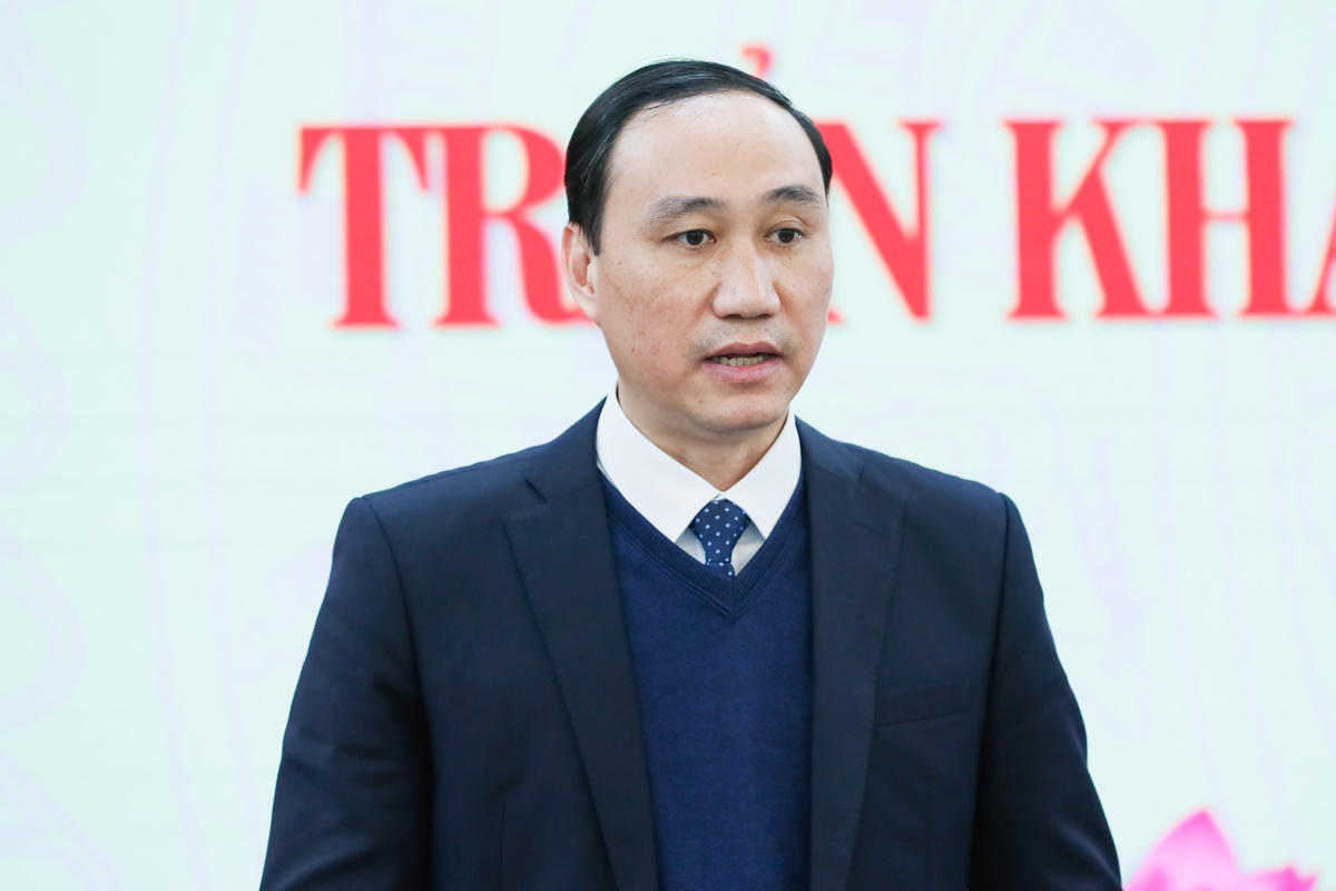 Phó Chủ tịch Phùng Khánh Tài phát biểu tại Hội nghị.