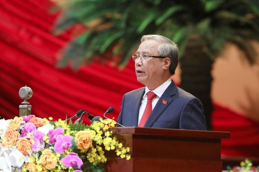 Ủy viên Bộ Chính trị, Thường trực Ban Bí thư Trần Quốc Vượng thay mặt Đoàn Chủ tịch tuyên bố lý do, giới thiệu đại biểu và khách mời của Đại hội. Ảnh: TTXVN.  