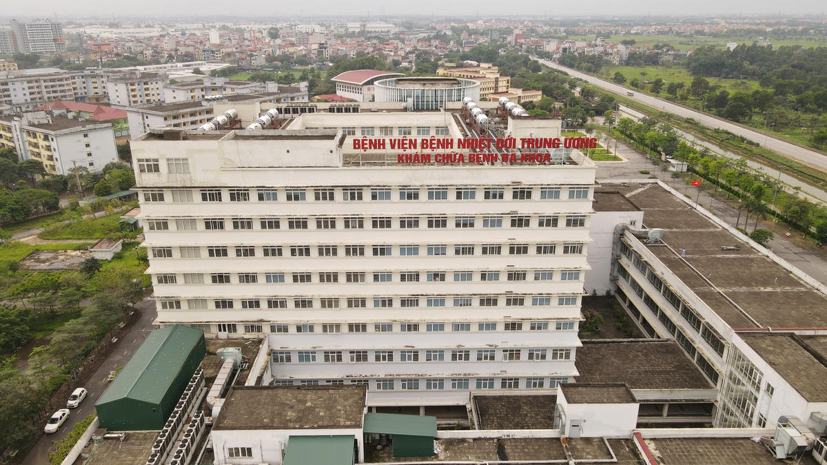 Bệnh viện Bệnh Nhiệt đới Trung ương (cơ sở 2) chính thức bị phong tỏa từ kể từ 8h sáng ngày 5/5.