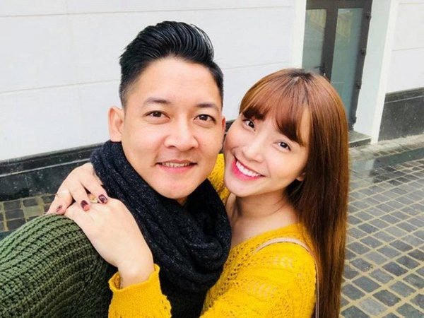 Dẫu không có đám cưới nhưng cặp đôi vẫn luôn đồng hành cùng nhau trong mọi khoảnh khắc cuộc sống.