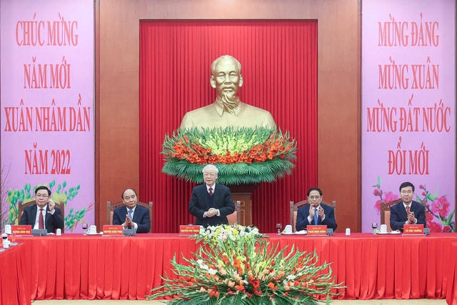 Tổng Bí thư Nguyễn Phú Trọng chủ trì cuộc gặp mặt các đồng chí lãnh đạo, nguyên lãnh đạo Đảng, Nhà nước. Ảnh: VGP.